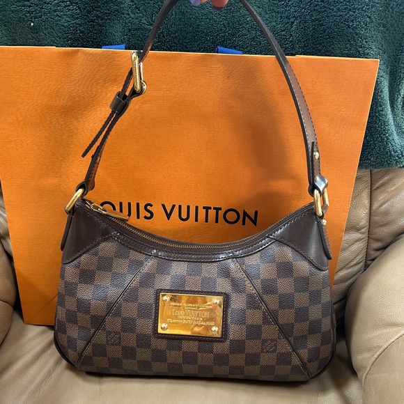 🦄 RARE RETIRED Louis Vuitton Thames in de - Picture 1 of 15